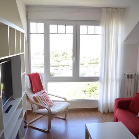 Apartamentos Somo * סומו