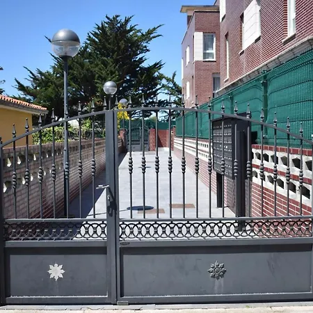 Apartamentos Somo * Somo